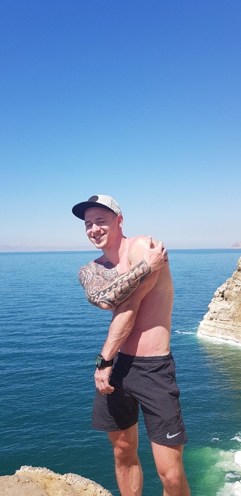 vi_iv OnlyFans Leaks 

 picture 2