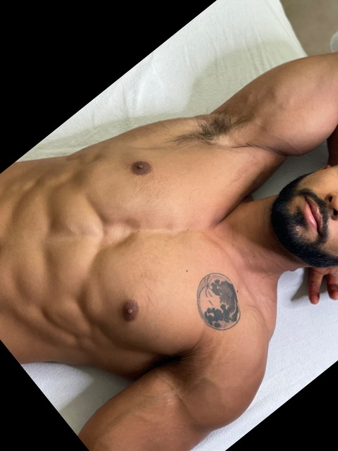 View Jesse Valencia (vibinvalencia) OnlyFans 95 Photos and 1 Videos for free 

 picture 2