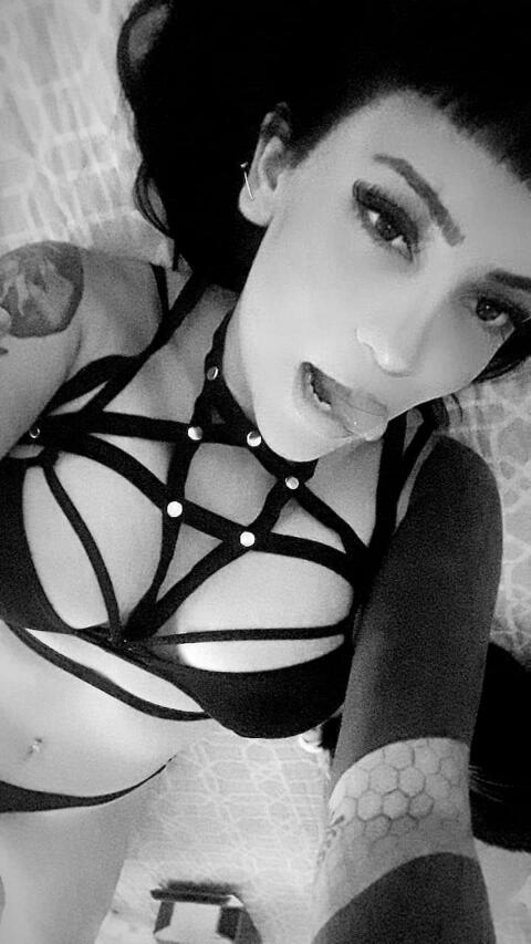 vickymoro18 OnlyFans Leaked 

 picture 2