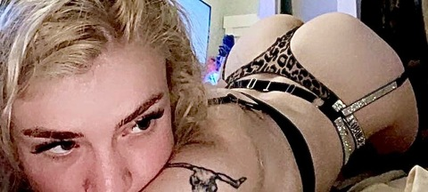 @victoriaselene leaks Onlyfans content free 

 picture 2