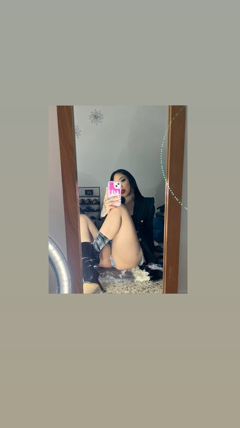 vilcandyy_ OnlyFans Leak 

 picture 2