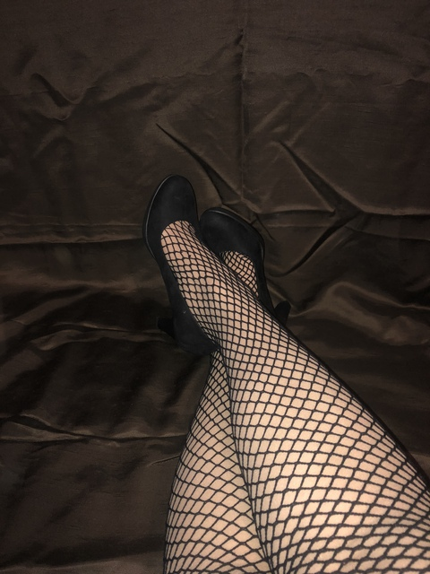 View vilmaa OnlyFans content for free 

 picture 2