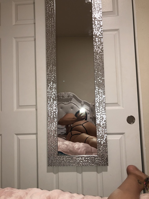 vincitomnia OnlyFans Leaked Photos and Videos 

 picture 2