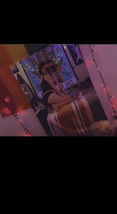 View violet.prisms OnlyFans videos and photos for free 

 picture 2