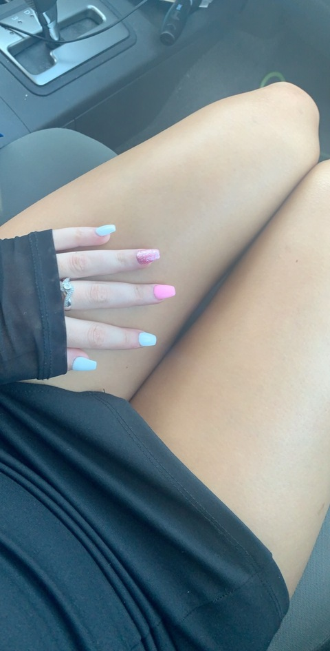 Get Free access to violetjuliagulia (Julzgulz) Leaked OnlyFans 

 picture 2