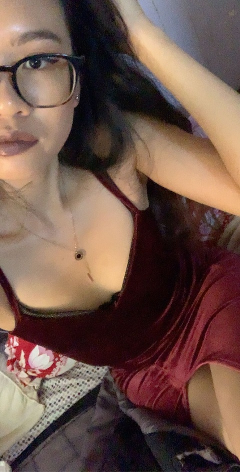 vivianletran_ OnlyFans Leaked 

 picture 2