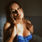 Download viviannev OnlyFans content for free 

 picture 1