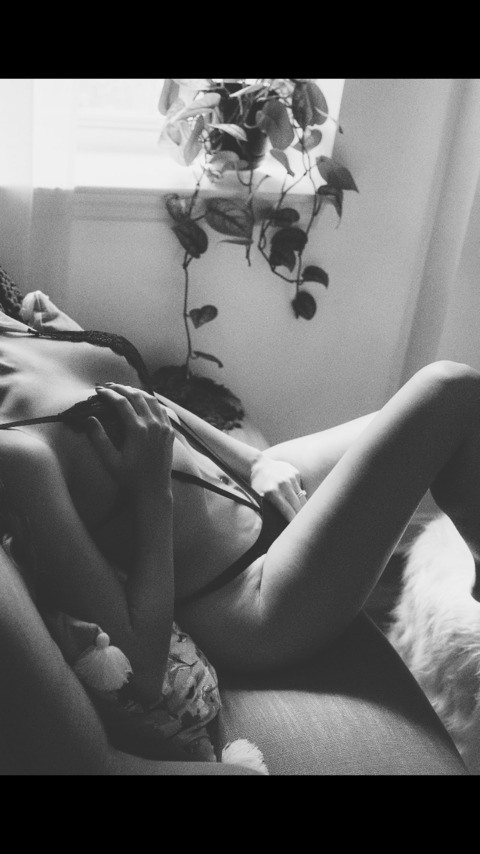 vkaleen (Kaleen) OnlyFans Leaked Pictures & Videos 

 picture 2