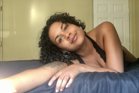 vlareina OnlyFans Leaked Photos and Videos 

 picture 2