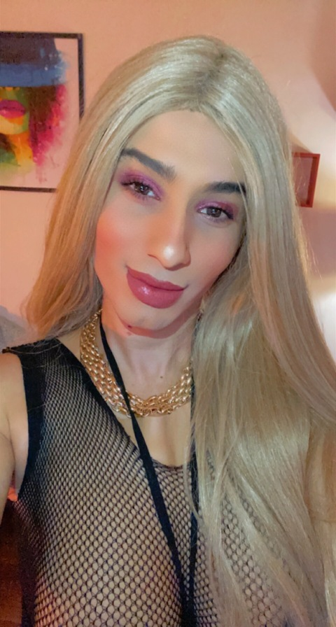 View vmaya OnlyFans content for free 

 picture 2