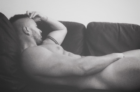 View ɴᴀᴄʜᴏ (voltanacho) OnlyFans 24 Photos and 11 Videos gallery 

 picture 2