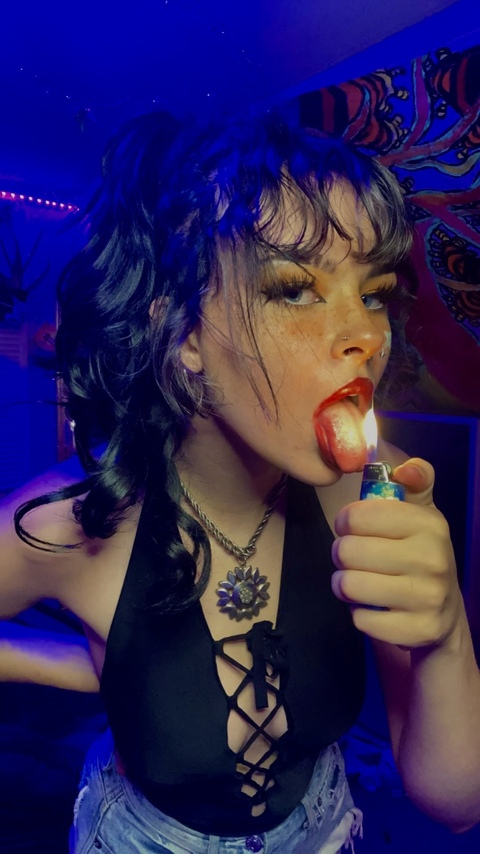 voodoonoodle (e) free OnlyFans Leaked Videos and Pictures 

 picture 2