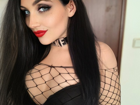 Download vsophiya OnlyFans content free 

 picture 2