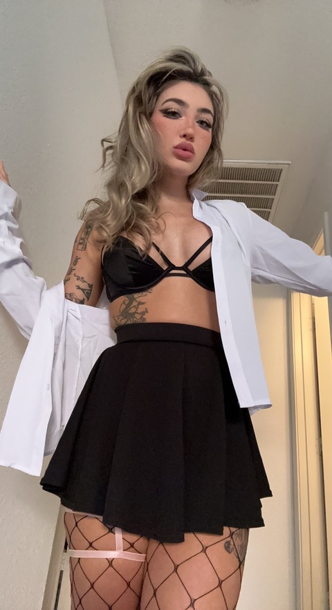 Onlyfans leak vulphoxie 

 picture 2