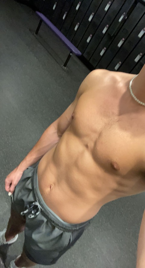 vxinnixe OnlyFans Leak (6 Photos and 3 Videos) 

 picture 2