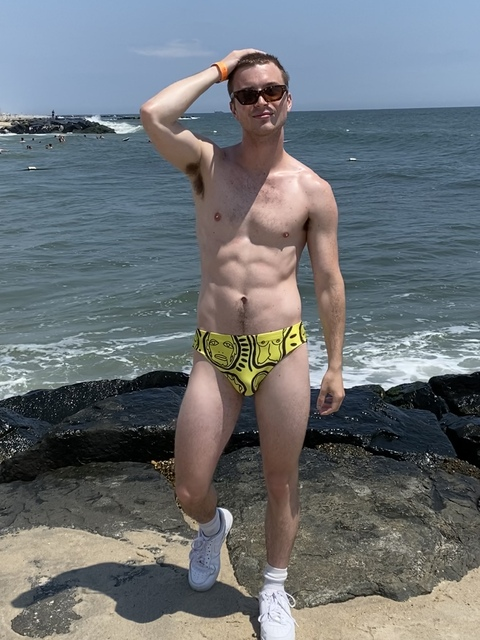wearadamnskirt (Eric) free OnlyFans Leaked Pictures and Videos 

 picture 2