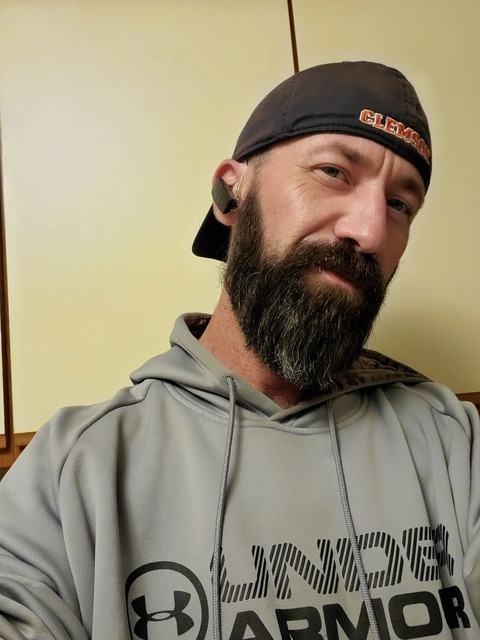 View Teaser😈😈 (wetbeardsmatter) OnlyFans 2 Photos and 0 Videos for free 

 picture 2