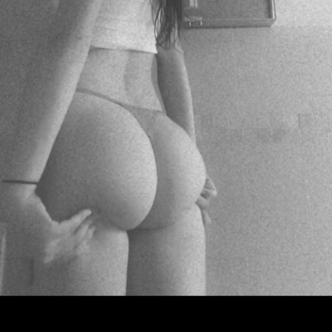 wetgoddessxo OnlyFans Leak 

 picture 2