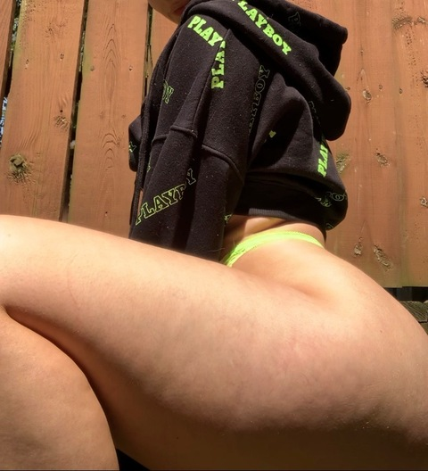wheresharper OnlyFans Leaks 

 picture 2