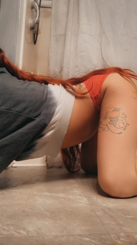 Get Free access to @whitebarbiedoll97 Leaked OnlyFans 

 picture 2