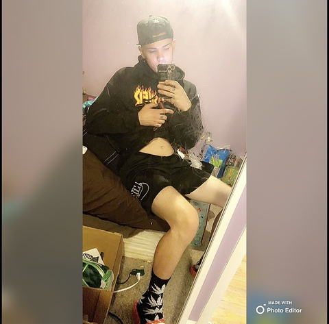 whiteboiandy OnlyFans Leaked Photos and Videos 

 picture 2