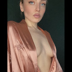 View whiteliqueur (WhiteLiqueur) OnlyFans 10 Photos and 3 Videos gallery 

 picture 1