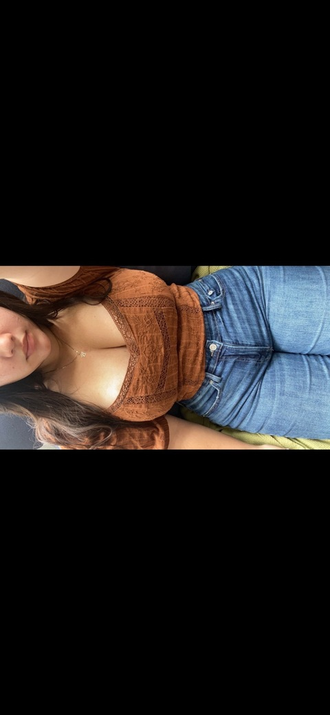 whoelsebutiza (Iza) OnlyFans Leaked Pictures and Videos 

 picture 2