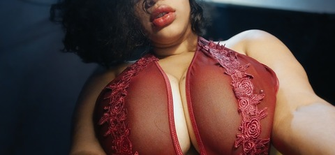 wininini OnlyFans Leak 

 picture 2