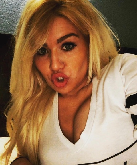 @winnnnks leak Onlyfans photos for free 

 picture 2