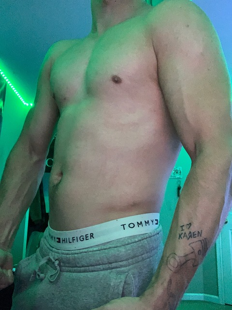 View Dodge (wiskeyboy98) OnlyFans 53 Photos and 24 Videos leaked 

 picture 2