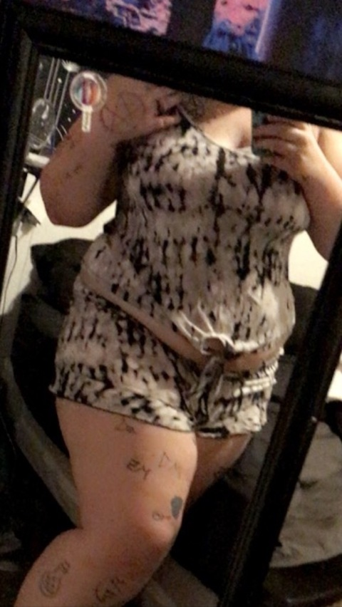 witchystoner4200 (WITCHY) OnlyFans Leaked Pictures and Videos 

 picture 2