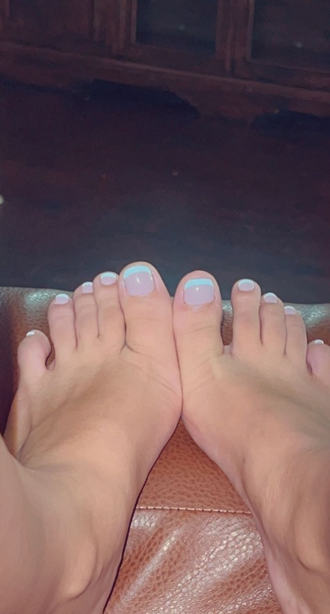 woahniki OnlyFans Leak 

 picture 2