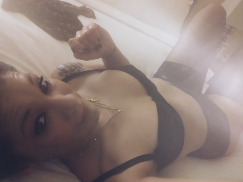 worshipurgoddess (GoddessINVEJA) OnlyFans Leaked Content 

 picture 2