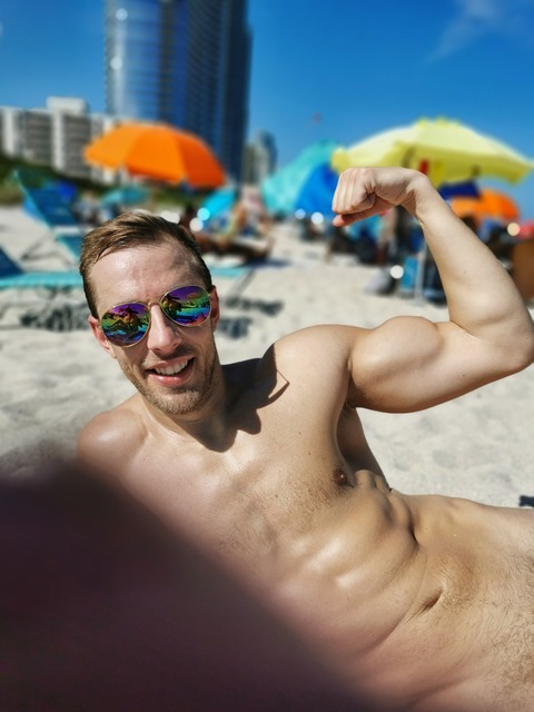 Download wrstlrfan89 OnlyFans content free 

 picture 2