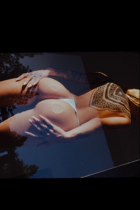x_babe_666_x (𝕭𝖆𝖇𝖊) free OnlyFans content 

 picture 2