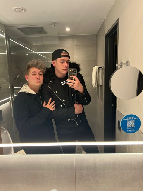 x_grey_xwithmyboy OnlyFans Leak 

 picture 2