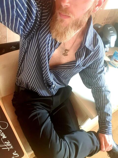 Onlyfans leak x_roeyk_x 

 picture 2