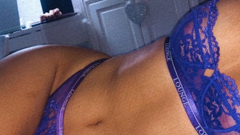 xambermaex OnlyFans Leaked 

 picture 2