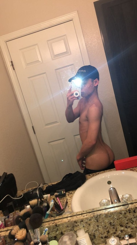 View xandermasonxxx (Xander Mason) OnlyFans 9 Photos and 27 Videos leaks 

 picture 2