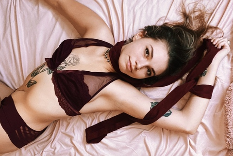 Onlyfans leaked xbaby_bloomx 

 picture 2