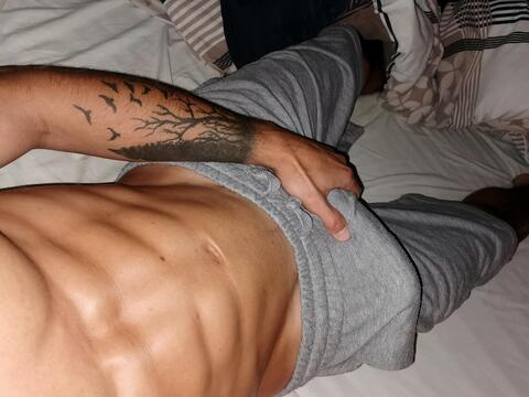 Download xhibitioniztluca OnlyFans content free 

 picture 2