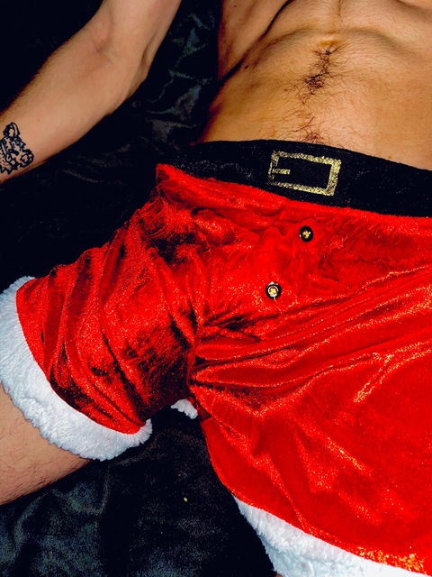 Onlyfans leaks xhungdevilx 

 picture 2