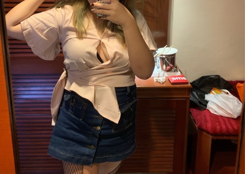 xiaomeng (u78327663) free OnlyFans Leaked Content 

 picture 2