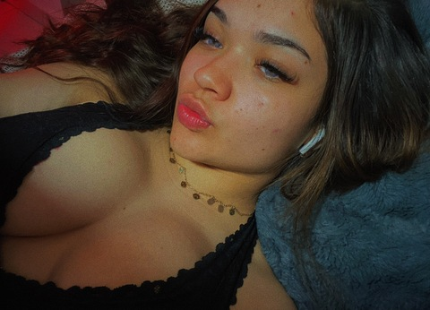 View ximenaagtzz OnlyFans content for free 

 picture 2