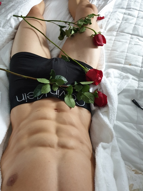 View xjaredshaw (Jared Shaw) OnlyFans 759 Photos and 277 Videos gallery 

 picture 2