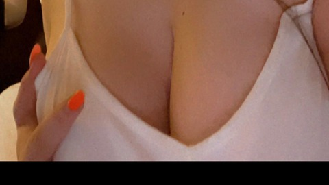 Onlyfans leak xnoellaxx 

 picture 2