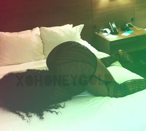 Free access to @xohoneygold Leaked OnlyFans 

 picture 2