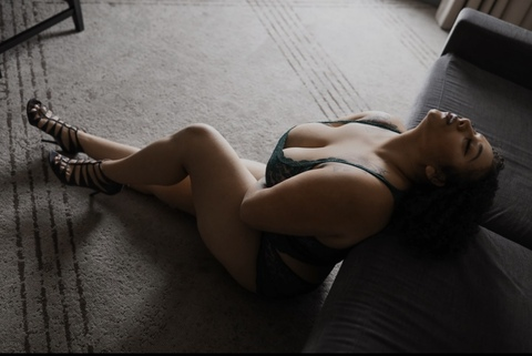View xotheebabe OnlyFans content for free 

 picture 2