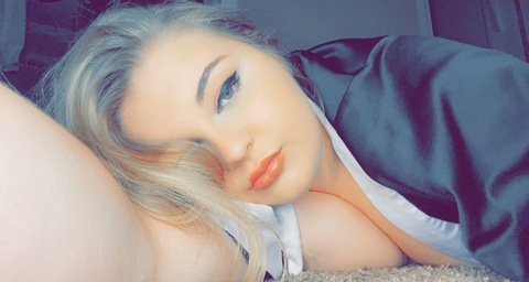 View xoxo_thickums OnlyFans videos and photos for free 

 picture 2