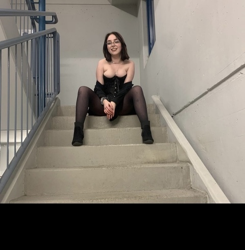 Onlyfans leak xoxos0ph 

 picture 2